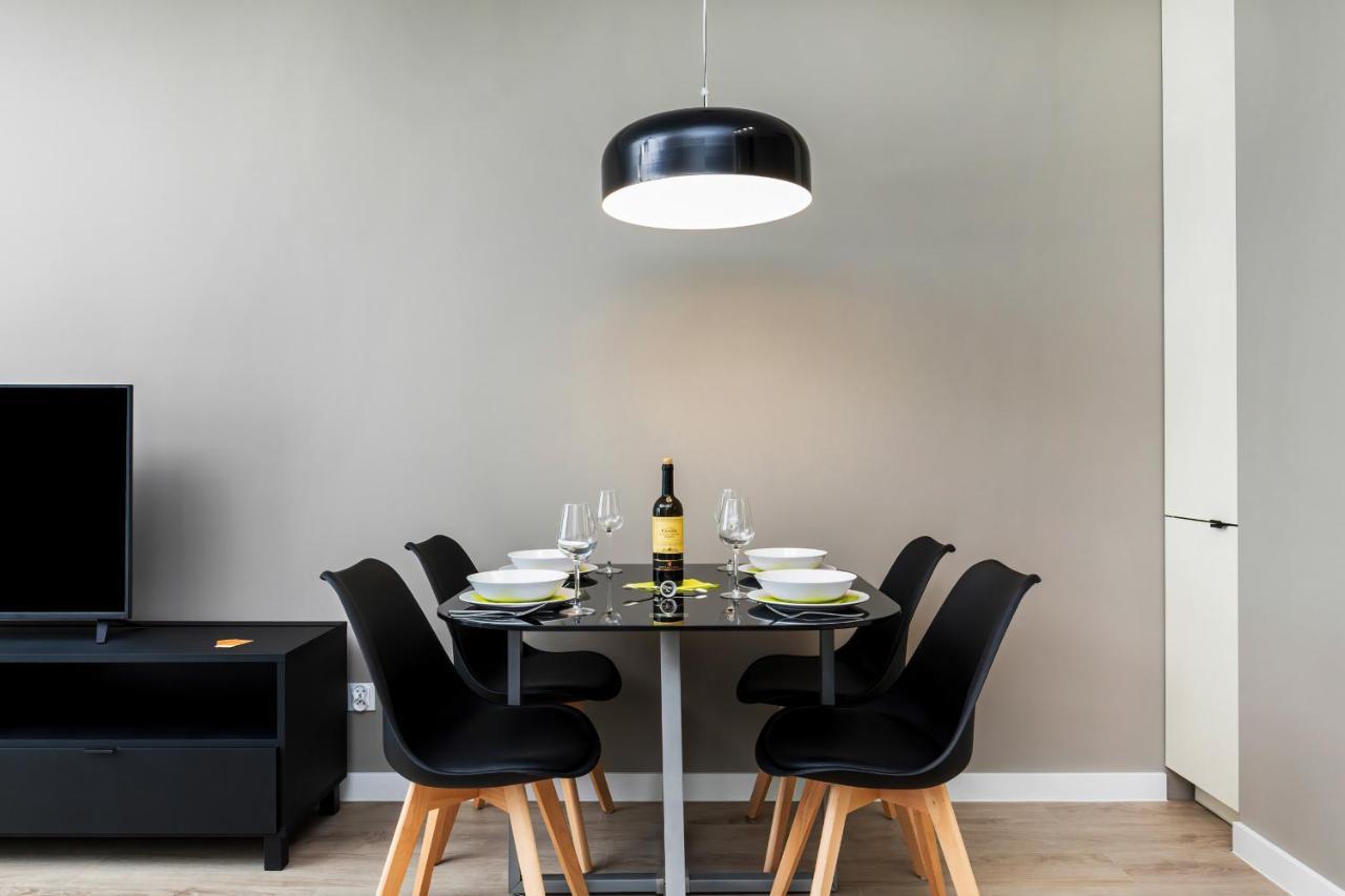 פוזנן Modern City Center Apartments By Noclegi Renters מראה חיצוני תמונה